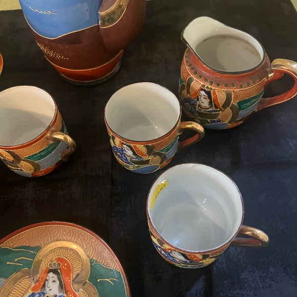 Vintage Japanese Porcelain Tea Set with Geisha Design - Picture 3 of 7